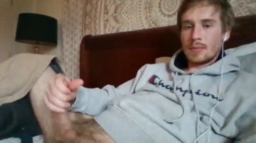 Blondesurfer1994200  21-04-2021